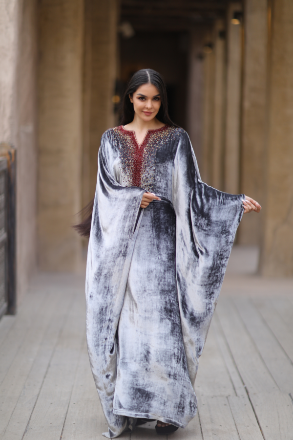Modern Embroidered Ramadan Abaya - Image 2