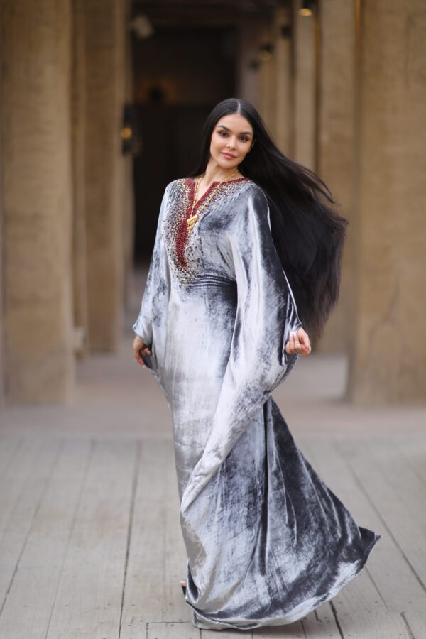 Modern Embroidered Ramadan Abaya - Image 4